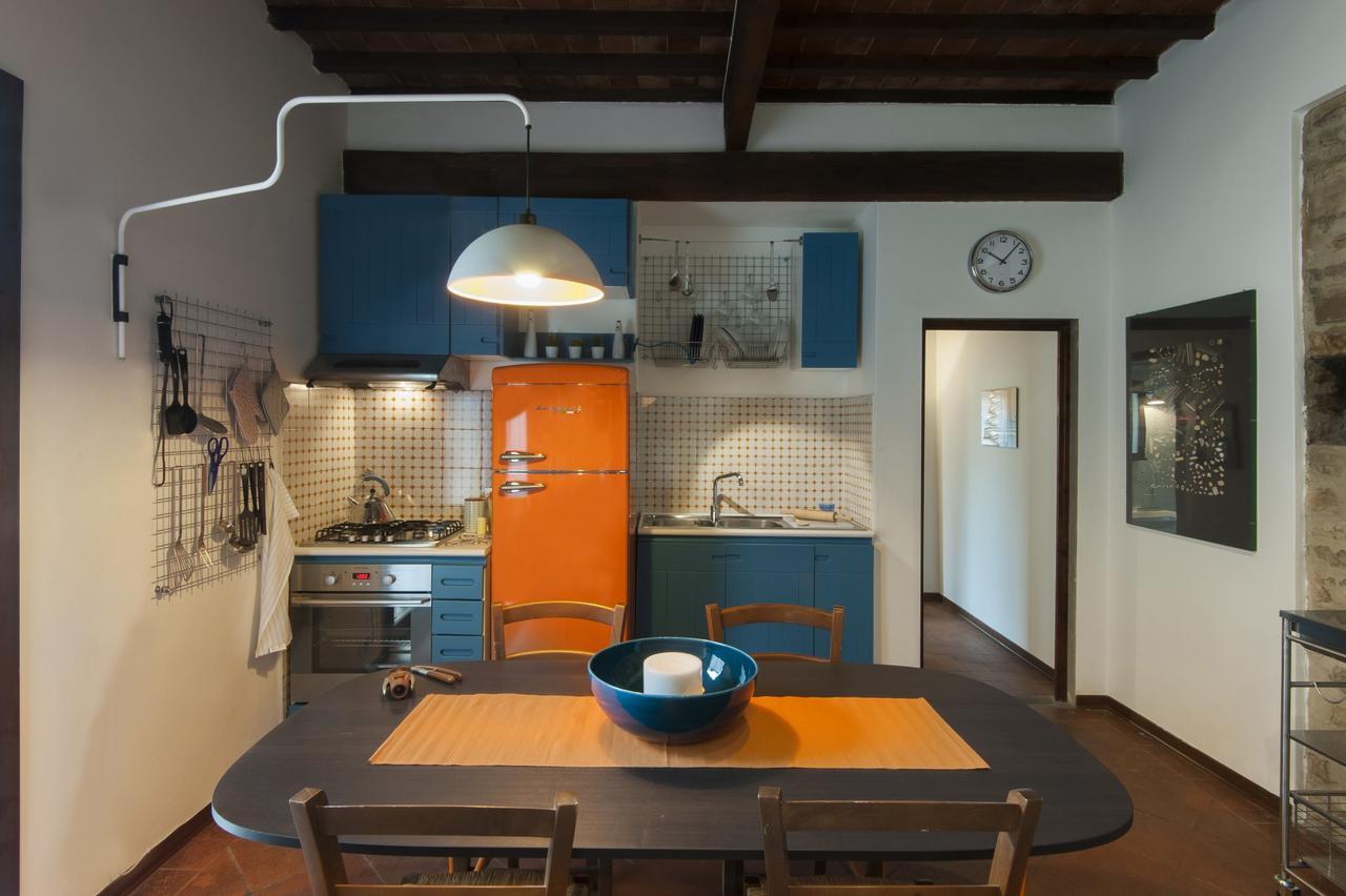 Authentic Flat In The City Center Florens Exteriör bild