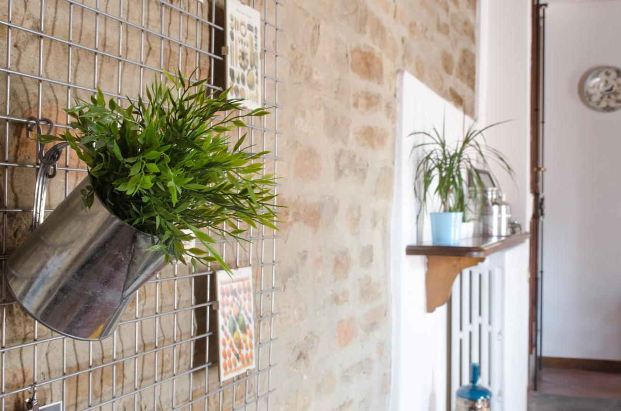 Authentic Flat In The City Center Florens Exteriör bild